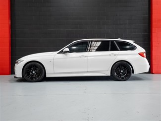 2014 BMW 320I - Thumbnail