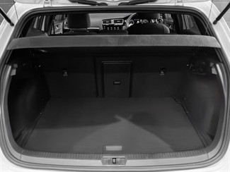 2017 Volkswagen GOLF - Thumbnail