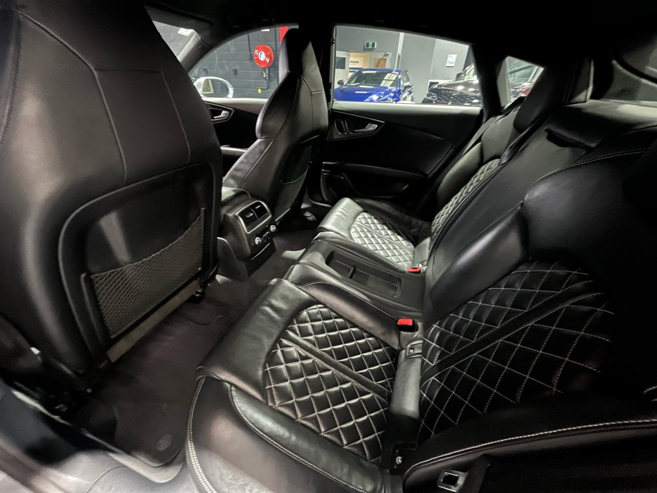 2012 Audi S7