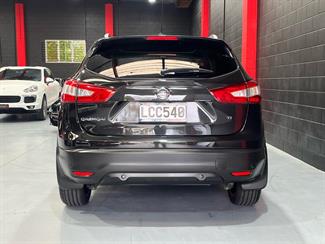 2017 Nissan Qashqai - Thumbnail