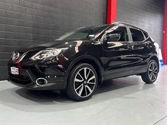 2017 Nissan Qashqai - Thumbnail