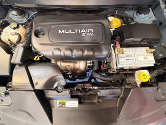 2016 Jeep Cherokee - Thumbnail