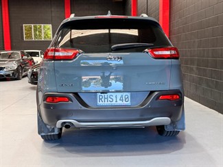 2016 Jeep Cherokee - Thumbnail