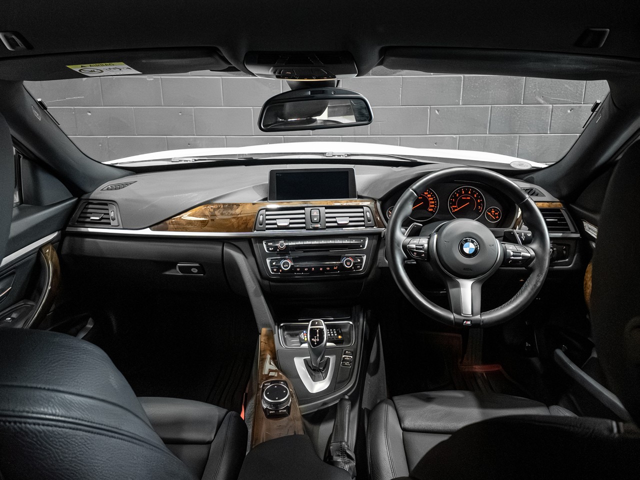 2015 BMW 320I