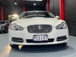 2009 Jaguar XF - Thumbnail