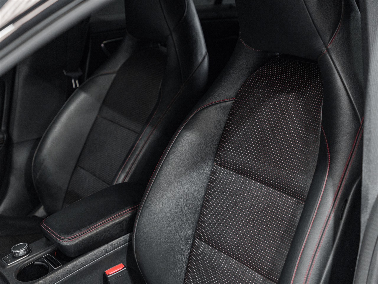 2015 Mercedes-Benz CLA 250