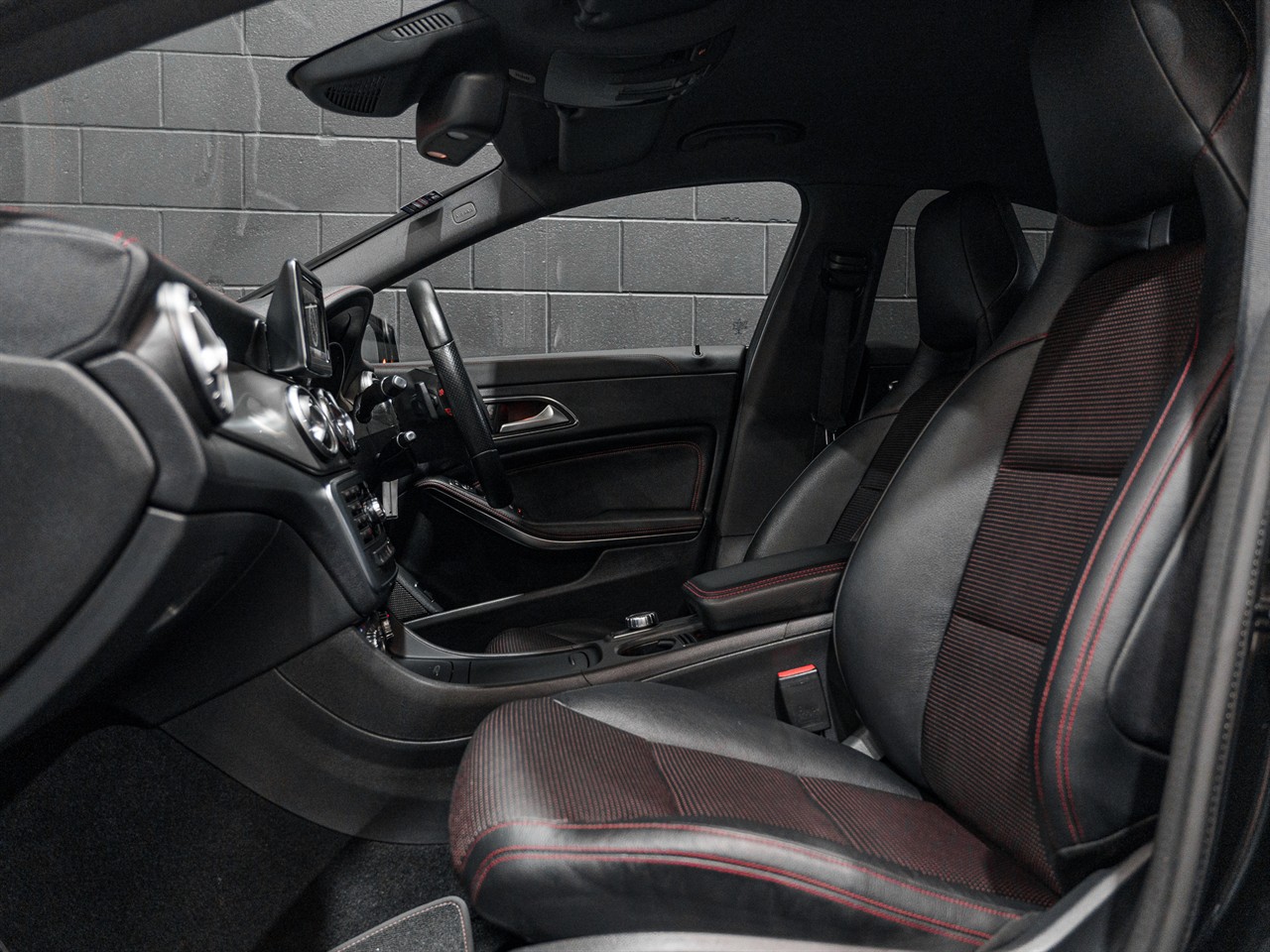 2015 Mercedes-Benz CLA 250