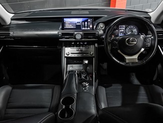 2018 Lexus IS 300 - Thumbnail