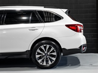 2016 Subaru Outback - Thumbnail