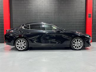 2021 Mazda 3 - Thumbnail