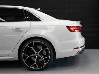 2017 Audi S4 - Thumbnail