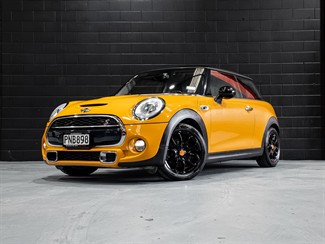 2014 Mini Cooper - Thumbnail