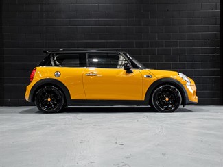 2014 Mini Cooper - Thumbnail