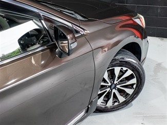 2017 Subaru Outback - Thumbnail