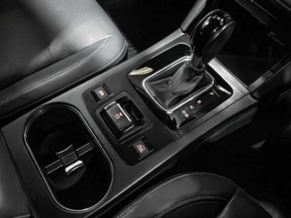 2017 Subaru Outback - Thumbnail