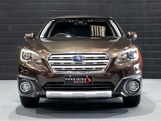 2017 Subaru Outback - Thumbnail