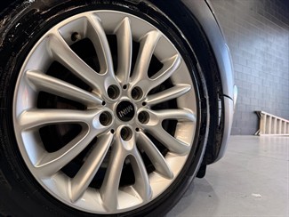 2016 Mini Clubman - Thumbnail