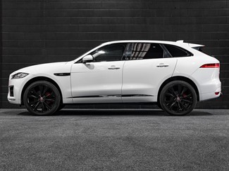 2017 Jaguar F-PACE - Thumbnail