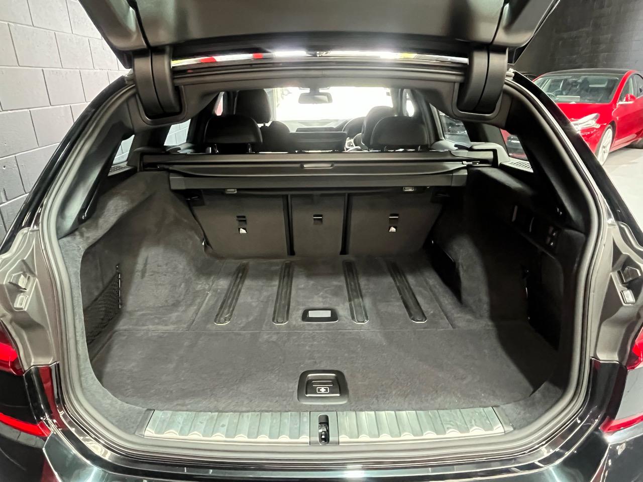 2019 BMW 320D