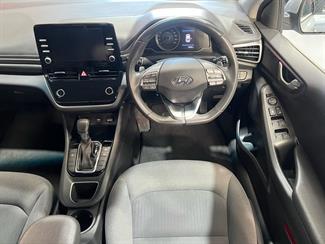 2022 hyundai Ioniq - Thumbnail