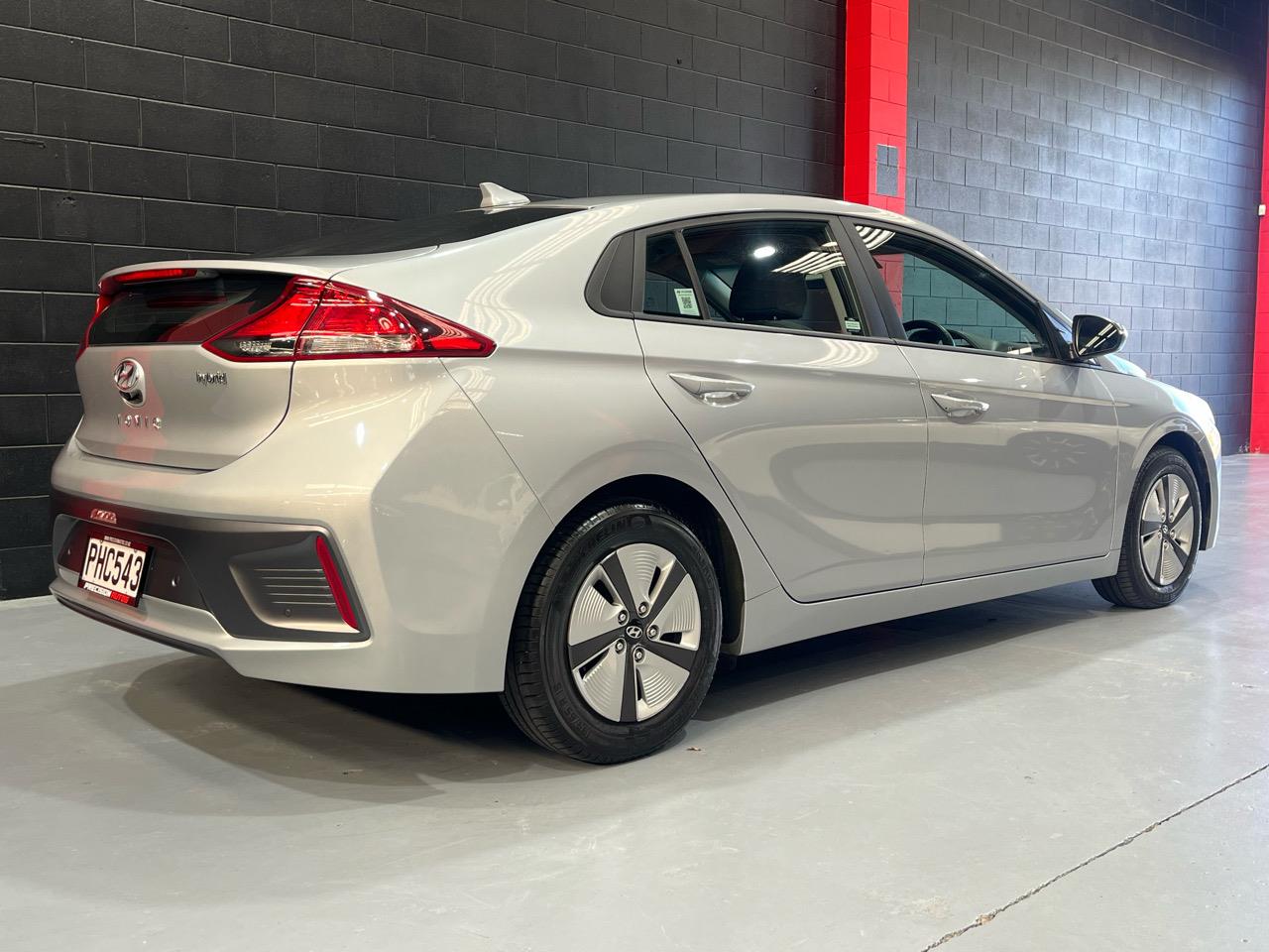 2022 hyundai Ioniq