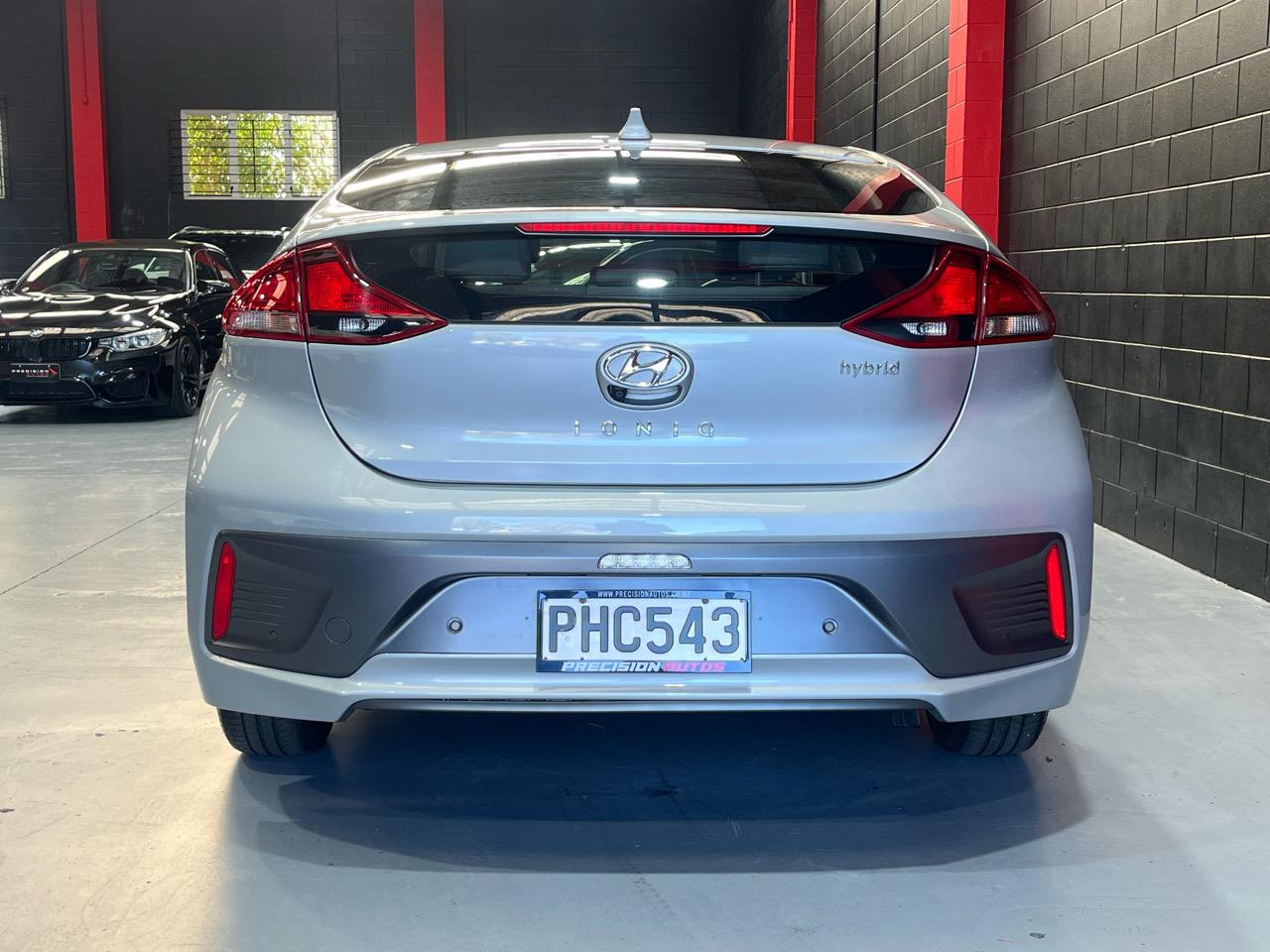 2022 hyundai Ioniq