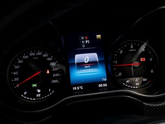 2021 Mercedes-Benz V 220 d - Thumbnail