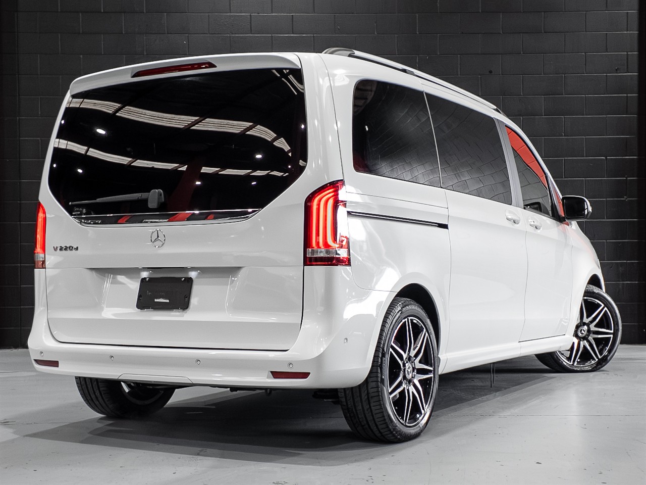 2021 Mercedes-Benz V 220 d