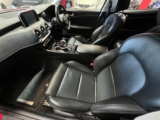 2018 Kia Stinger - Thumbnail