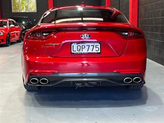 2018 Kia Stinger - Thumbnail