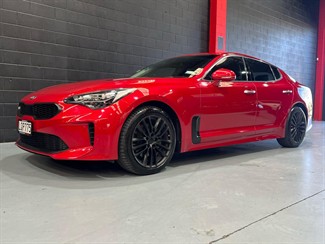 2018 Kia Stinger - Thumbnail