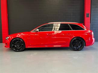 2013 Audi Rs4 - Thumbnail
