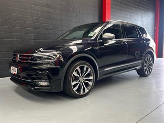 2018 Volkswagen Tiguan - Thumbnail