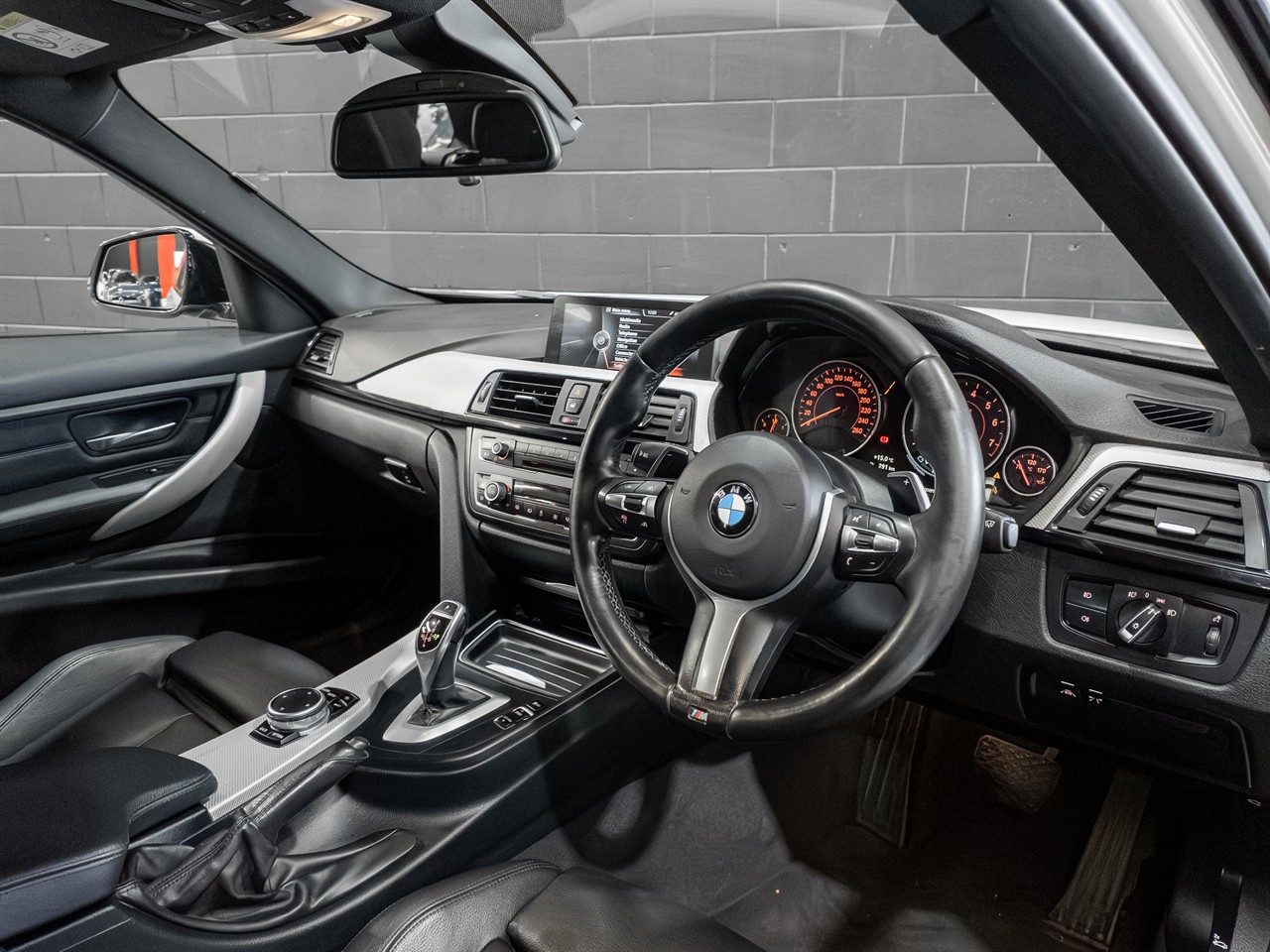 2015 BMW 320I