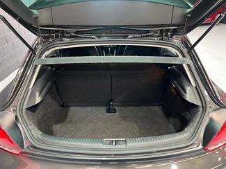 2009 Volkswagen Scirocco - Thumbnail