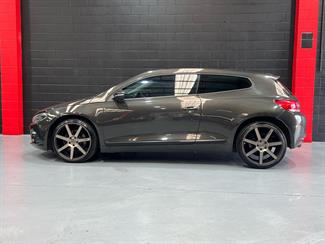 2009 Volkswagen Scirocco - Thumbnail
