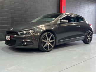 2009 Volkswagen Scirocco - Thumbnail