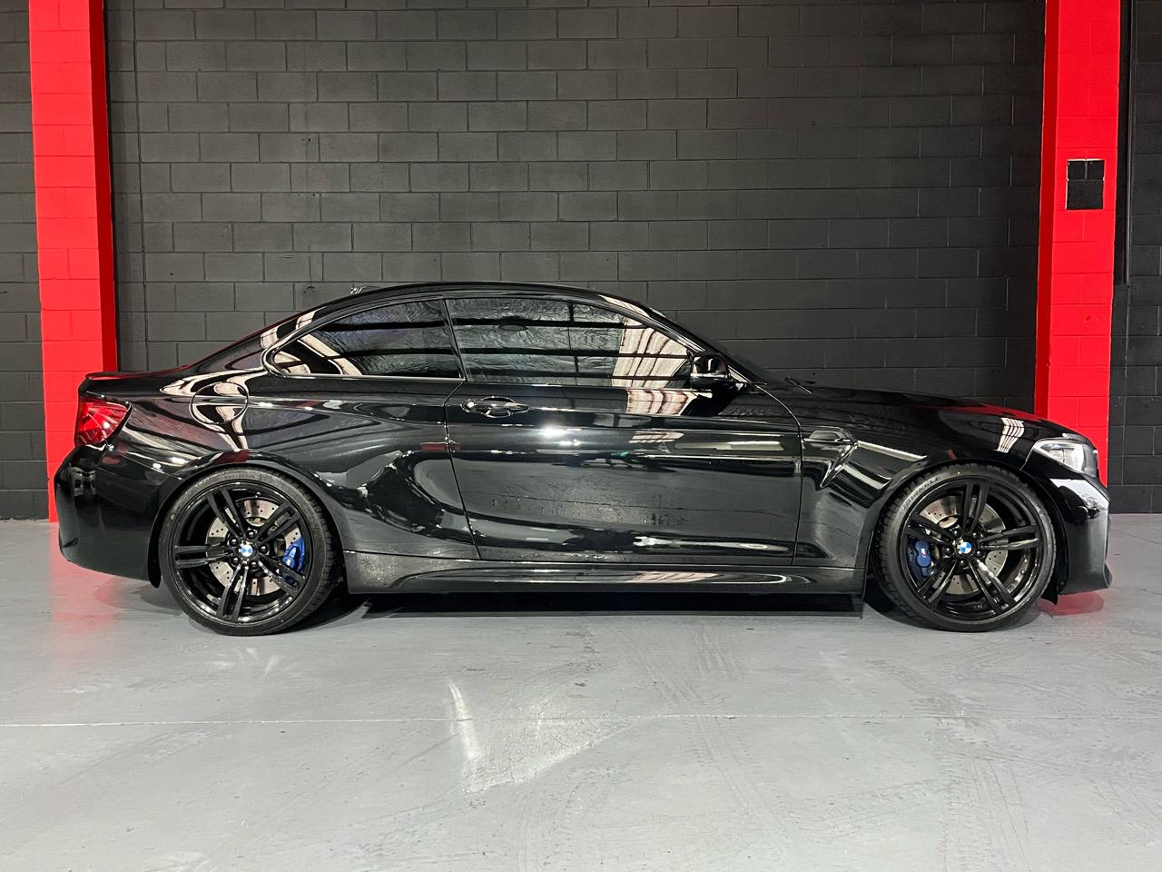 2017 BMW M2