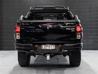 2019 TOYOTA Hilux - Thumbnail