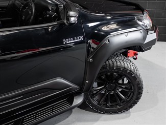 2019 TOYOTA Hilux - Thumbnail