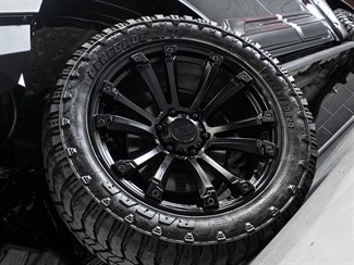 2019 TOYOTA Hilux - Thumbnail