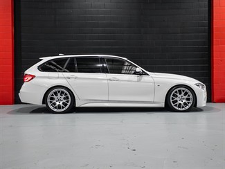 2016 BMW 320I - Thumbnail