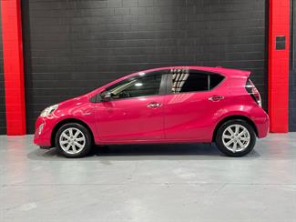 2014 TOYOTA Aqua - Thumbnail