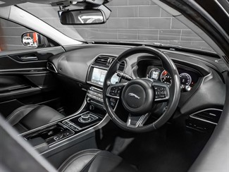 2018 Jaguar XE - Thumbnail