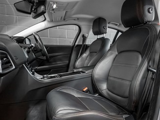 2018 Jaguar XE - Thumbnail