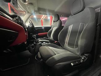 2015 Mini Cooper - Thumbnail