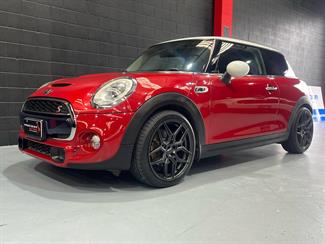 2015 Mini Cooper - Thumbnail