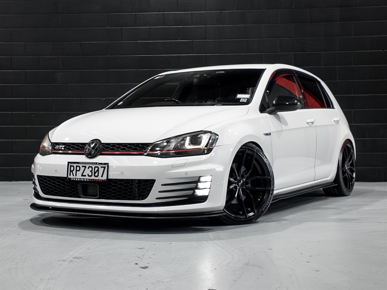 2013 Volkswagen GOLF