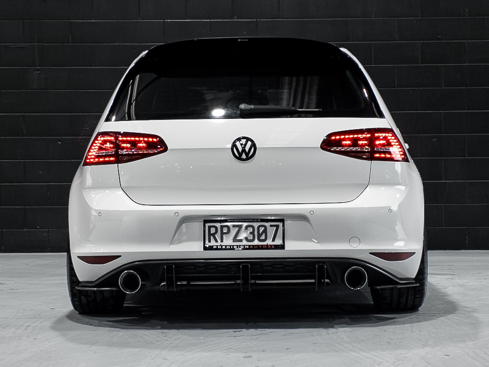 2013 Volkswagen GOLF