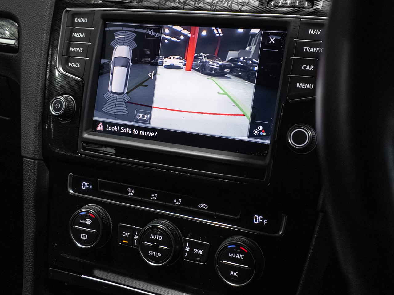 2013 Volkswagen GOLF